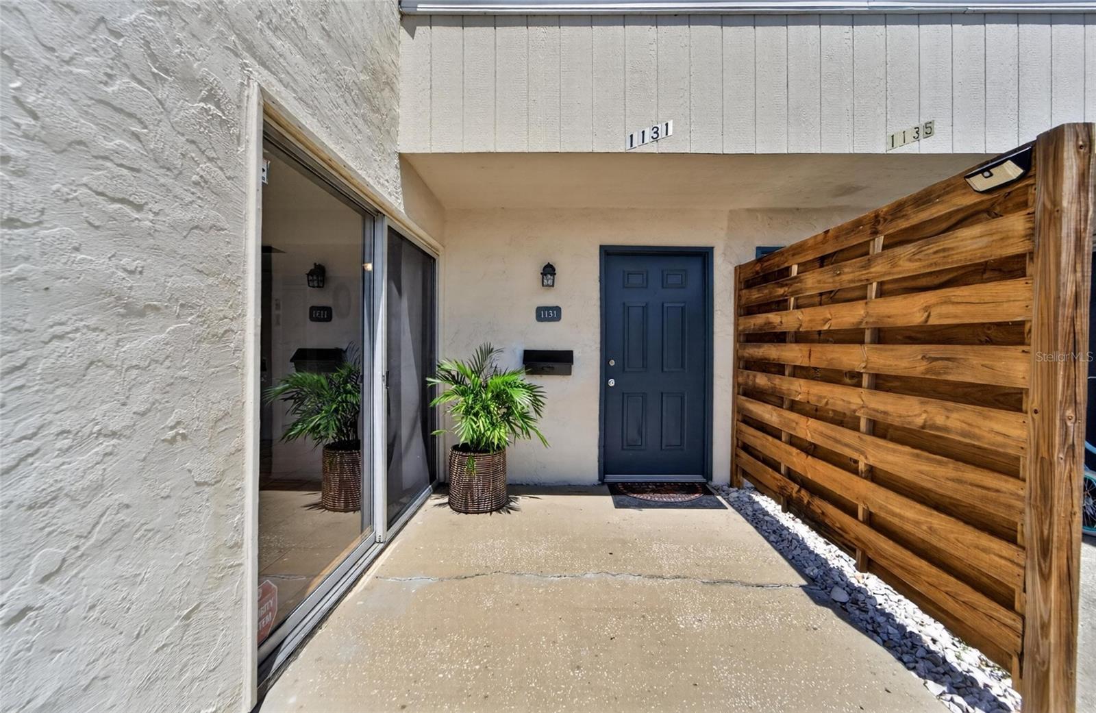 1131 LONGFELLOW ROAD, SARASOTA, FL, 34243 1 1131 LONGFELLOW ROAD