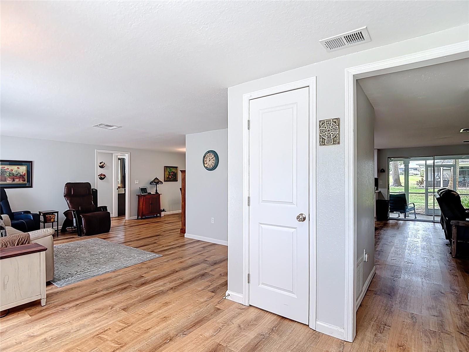 BEACON WOODS COACHWOOD VILLAGE - Residential