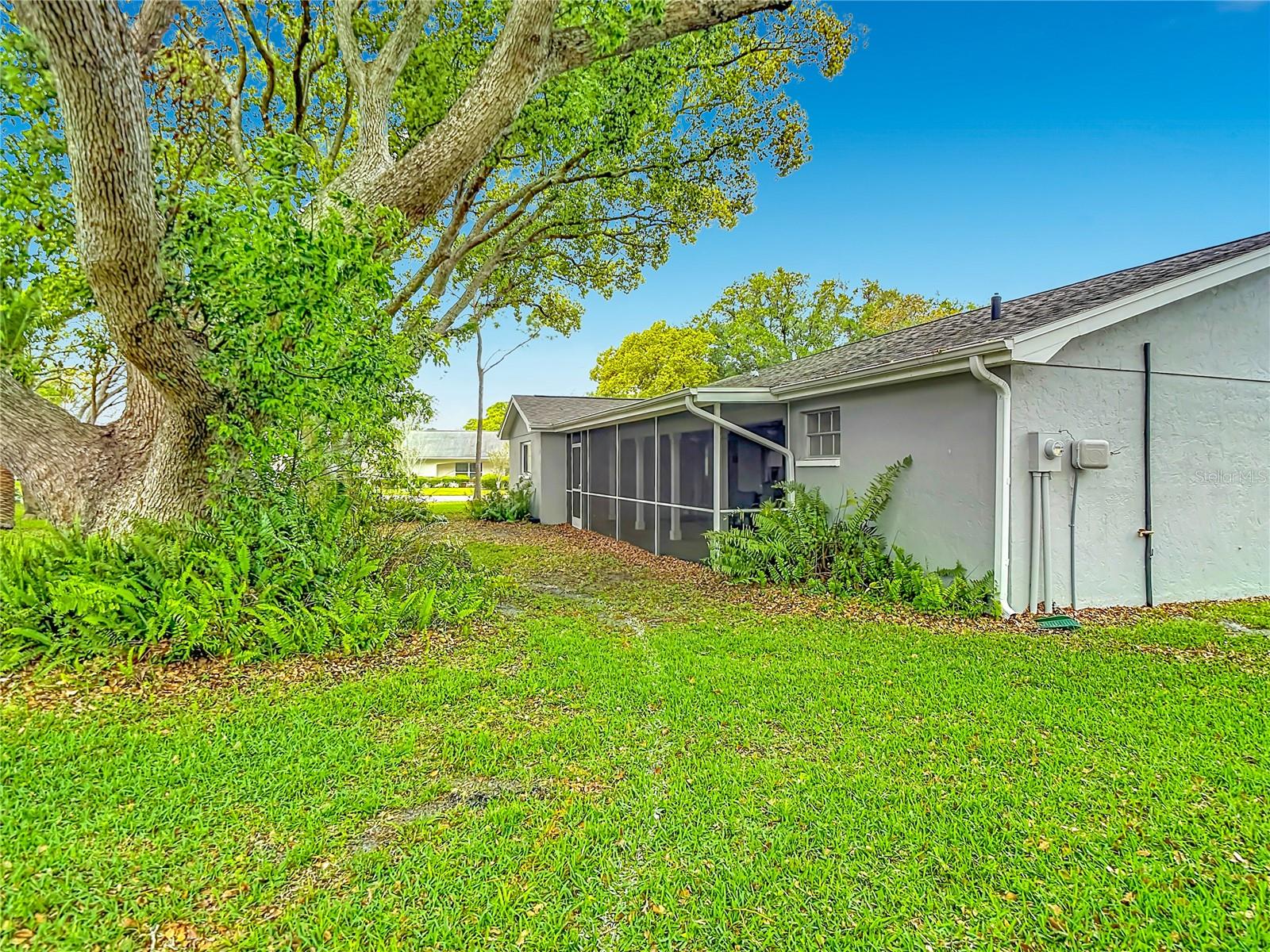 BEACON WOODS COACHWOOD VILLAGE - Residential