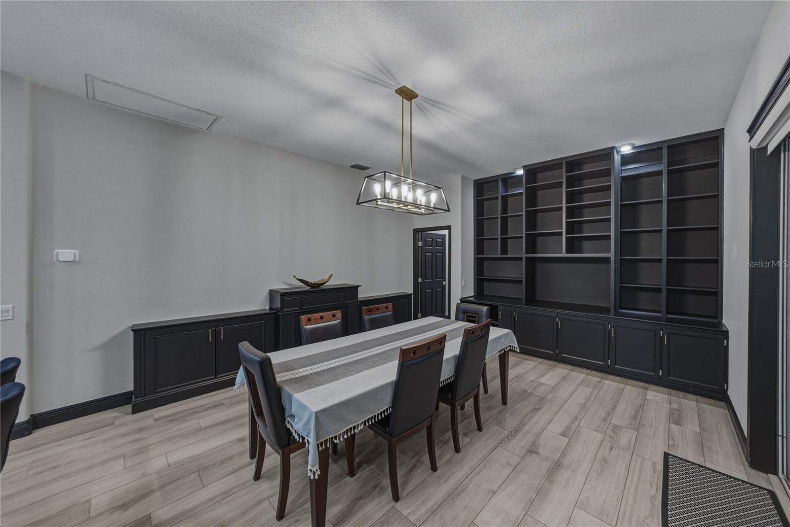 1808 TANGLEDVINE DRIVE