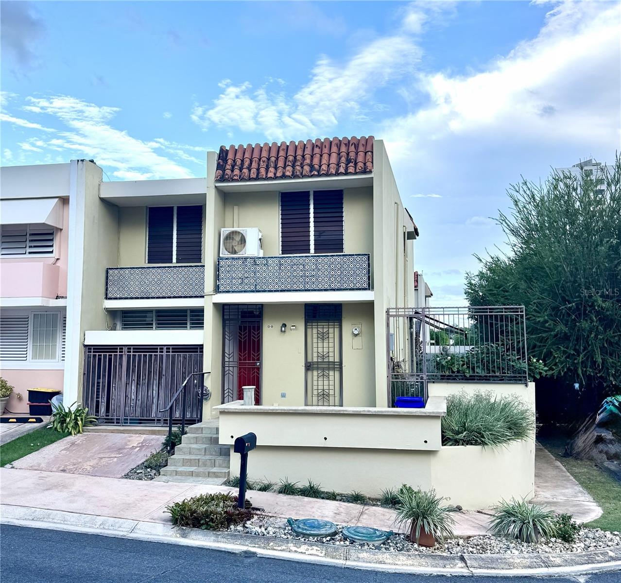 VILLA VERDE - Residential