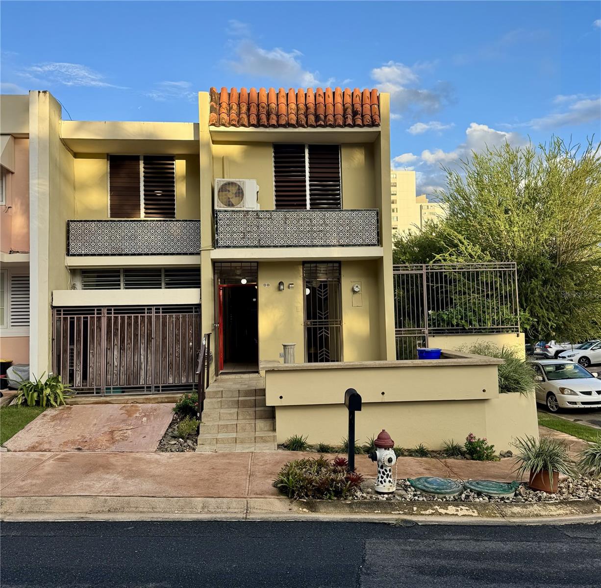 VILLA VERDE - Residential