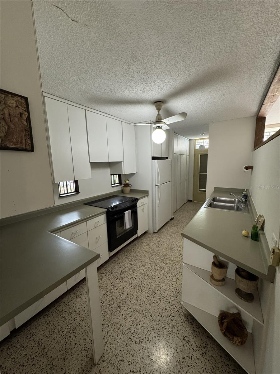 VILLA VERDE - Residential