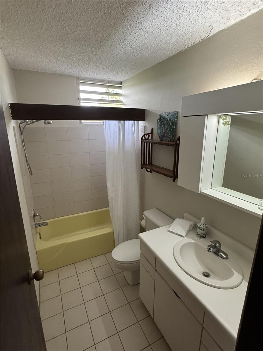 VILLA VERDE - Residential