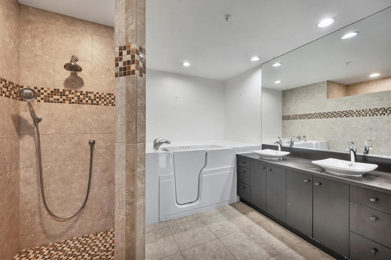 SARABANDE - Residential