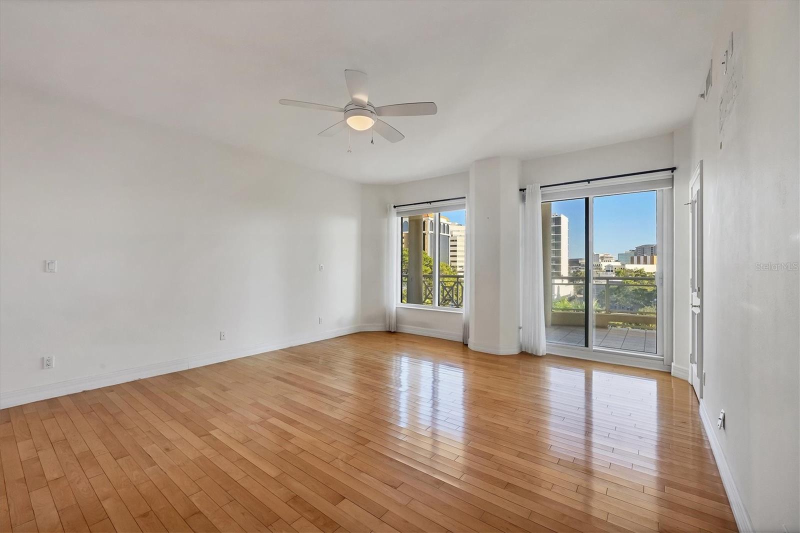 SARABANDE - Residential