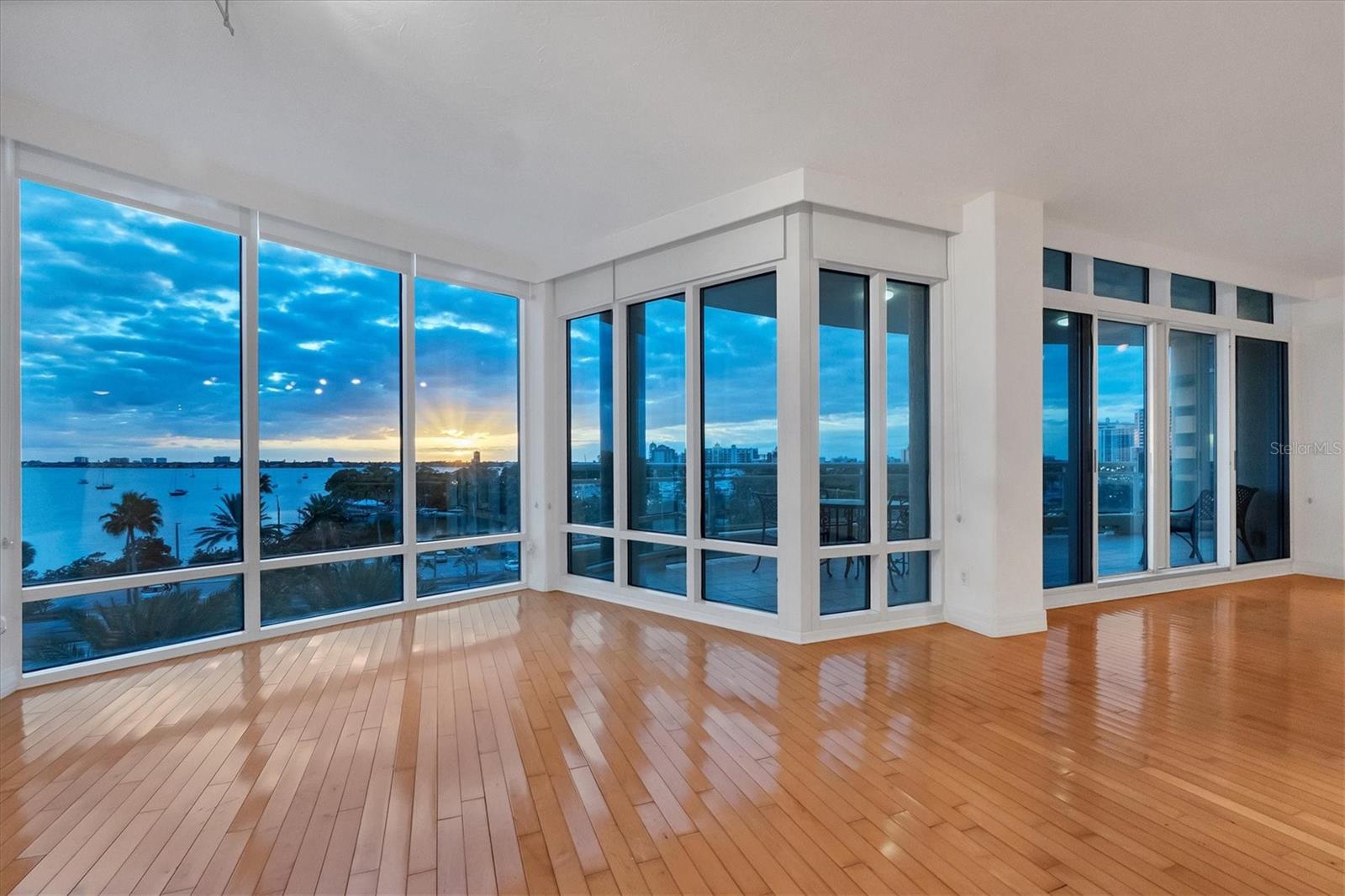 SARABANDE - Residential