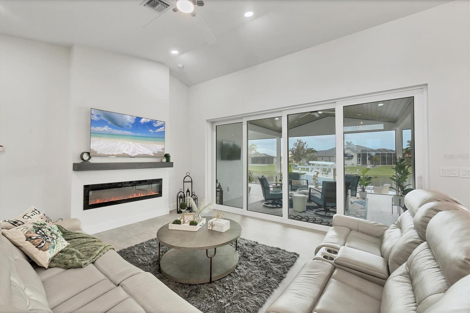 PORT CHARLOTTE SEC 082 - Residential