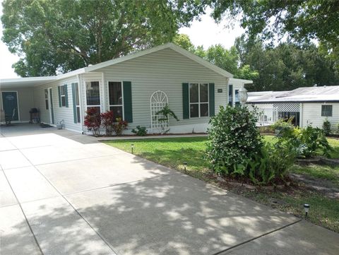 Photo of 1403 Lindsey Lane, Lady Lake, FL 32159 (MLS # O6387246)