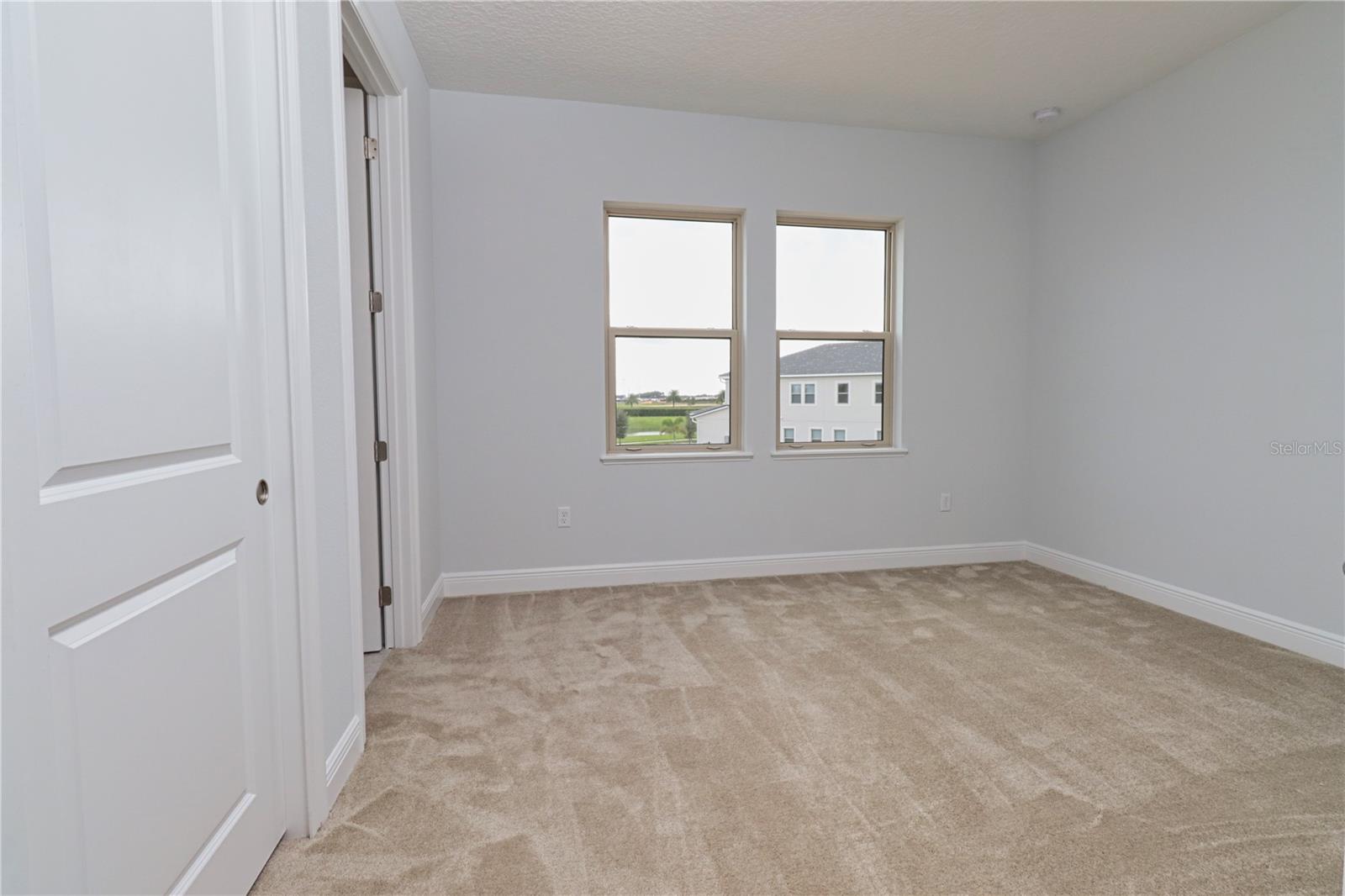 LAKESHORE PRESERVE PH 5 - Residential Lease