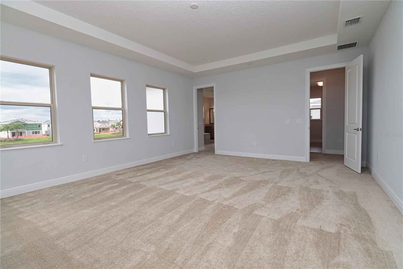 LAKESHORE PRESERVE PH 5 - Residential Lease