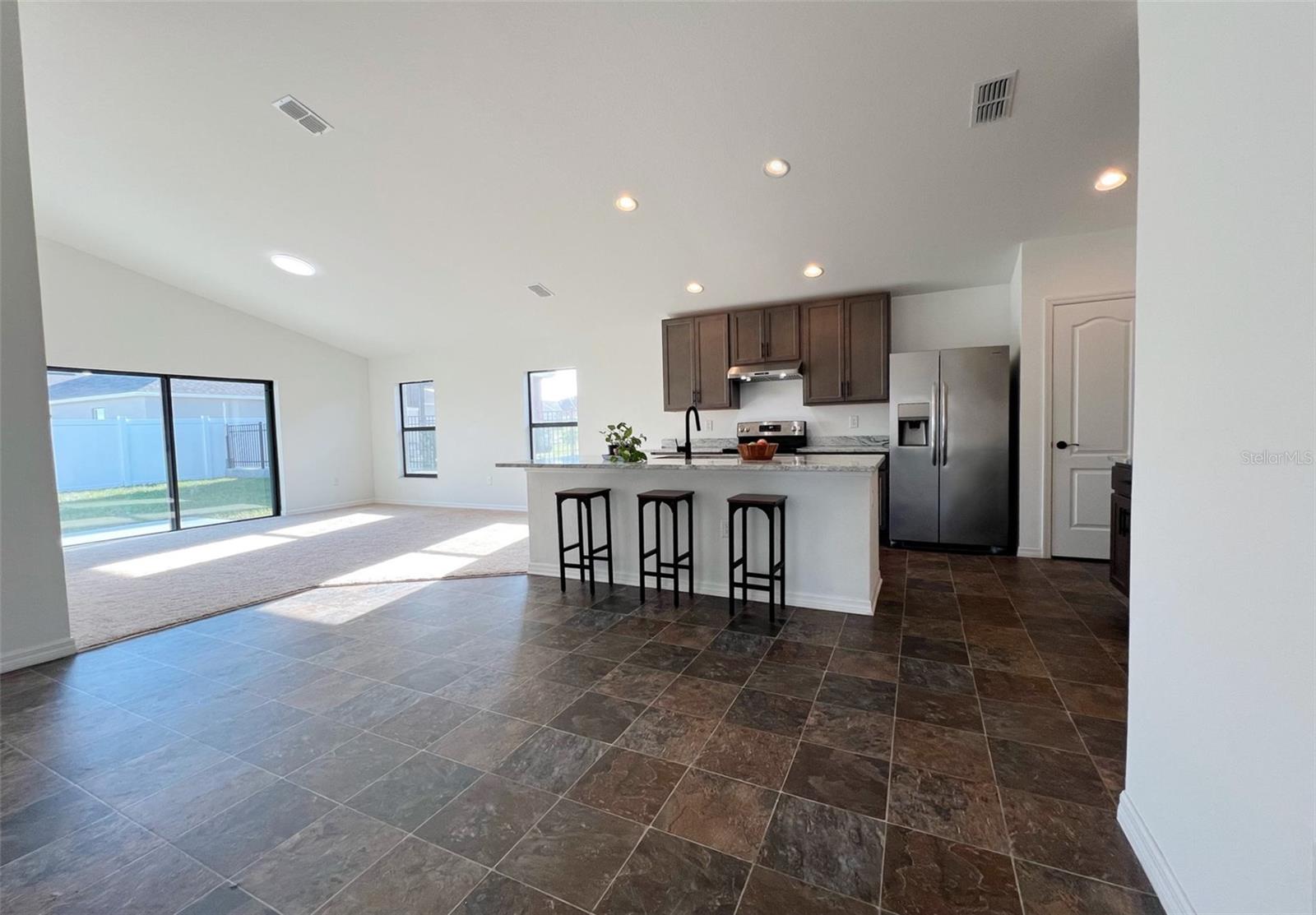 CENTRAL RIDGE ESTATES - Residential