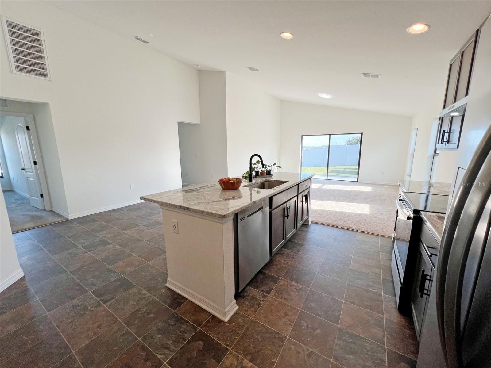 CENTRAL RIDGE ESTATES - Residential