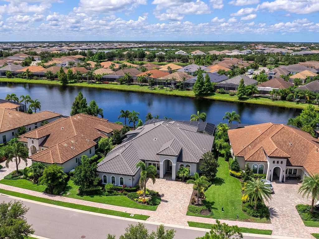 Photo of 16628 Berwick Terrace, Lakewood Ranch, FL 34202 (MLS # A4657138)