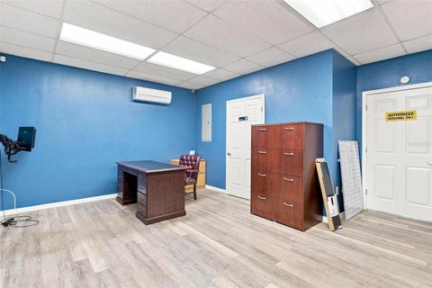 Tiny photo for 2450 Us Highway 441/27, Fruitland Park, FL 34731 (MLS # G5117285)