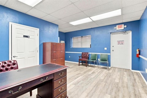 Tiny photo for 2450 Us Highway 441/27, Fruitland Park, FL 34731 (MLS # G5117285)