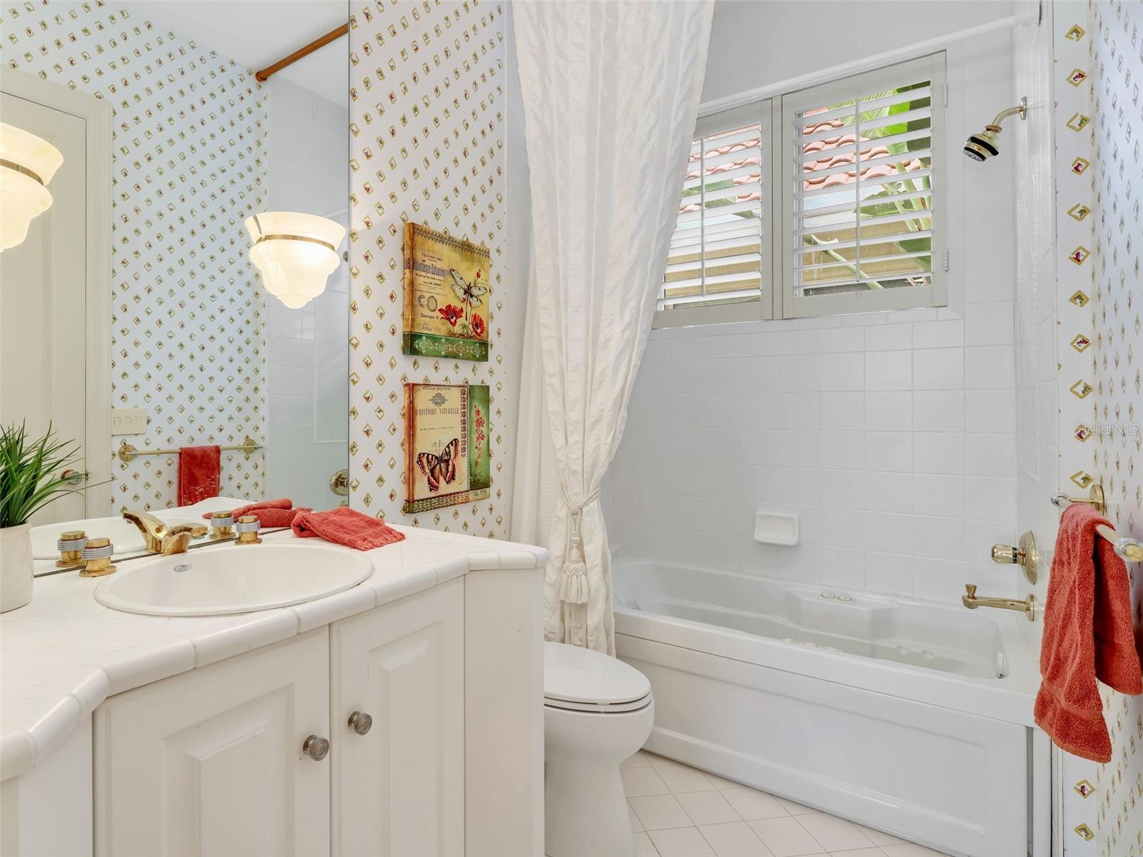 QUAIL WEST UNIT 1 REP - Residential