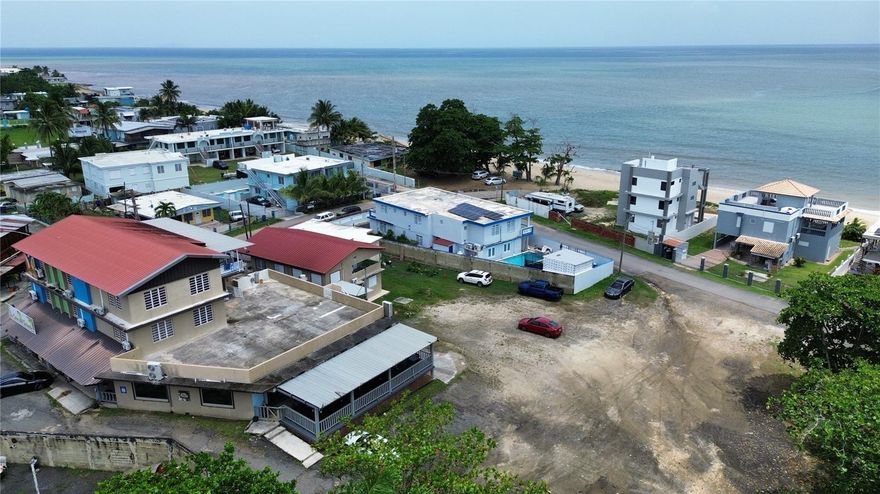 This amazing commercial property is divided into 3 different structures one next to the other. The main structure is entirely commercial with 3 stories, first level has the restaurant La Casa Del Dorado with a great operation that opens every day of the week. The next two stories are a total of 7 apartments, each apartment with one bedroom, living room, kitchen, one bathroom and a balcony that has ocean view. All of this 7 apartments are rented (short term), using the Airbnb and booking apps. The other two properties are residencial, one of them has two apartments also rented by Airbnb and booking. The last residencial property is rented long term to a single family. 
Besides the three structure this property has a lot of 1 acres, used as parking for the restaurant and apartments, there is a total of 10 units, in this 3 structures all of them rented.. All this property is prepared with a power generator of 150k and three water reserves of 600 gallons each. The best part of all this is the proximity to the beach, just need to cross the street.