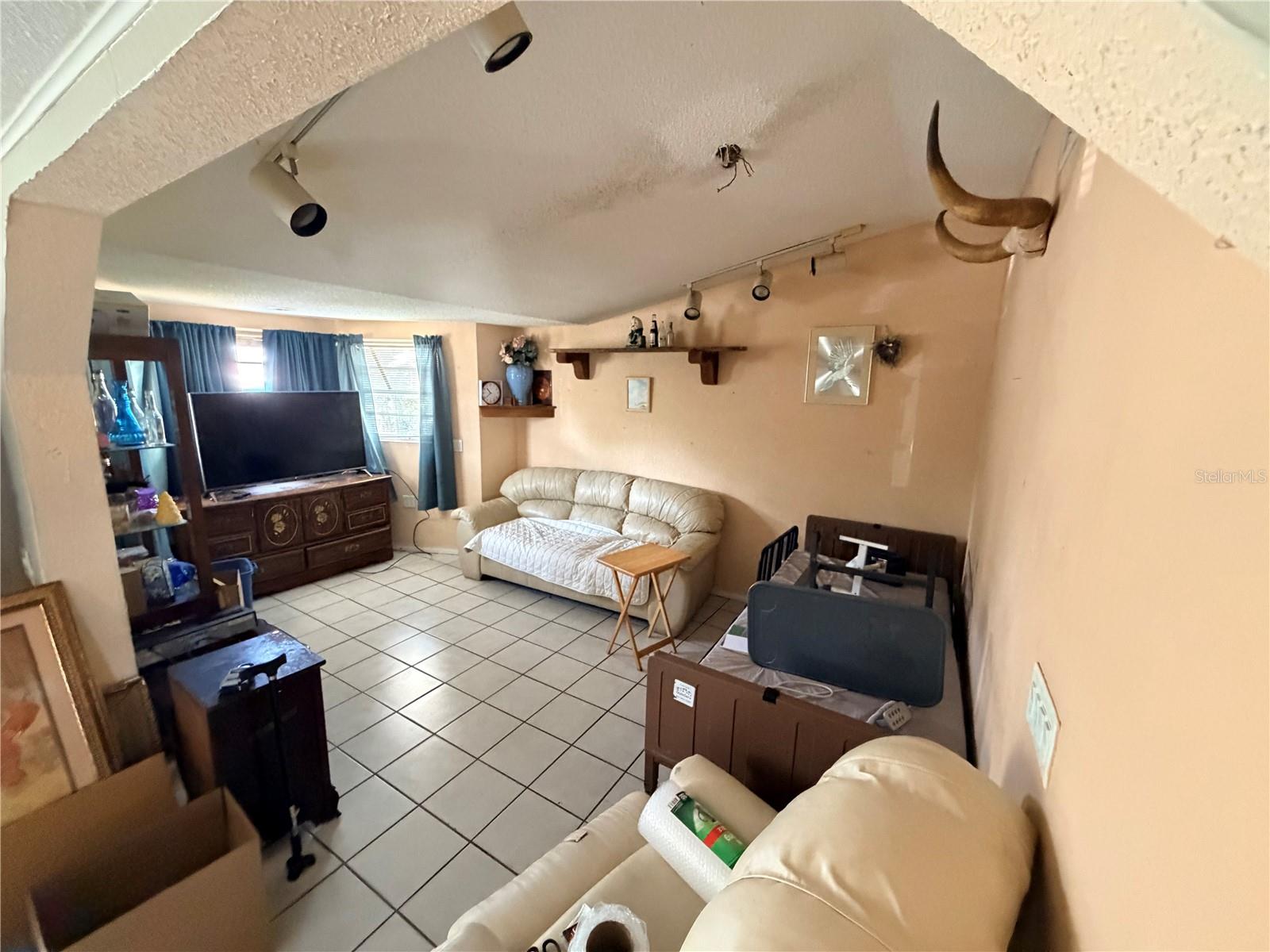 GROVE PARK SUB UN 5 - Residential