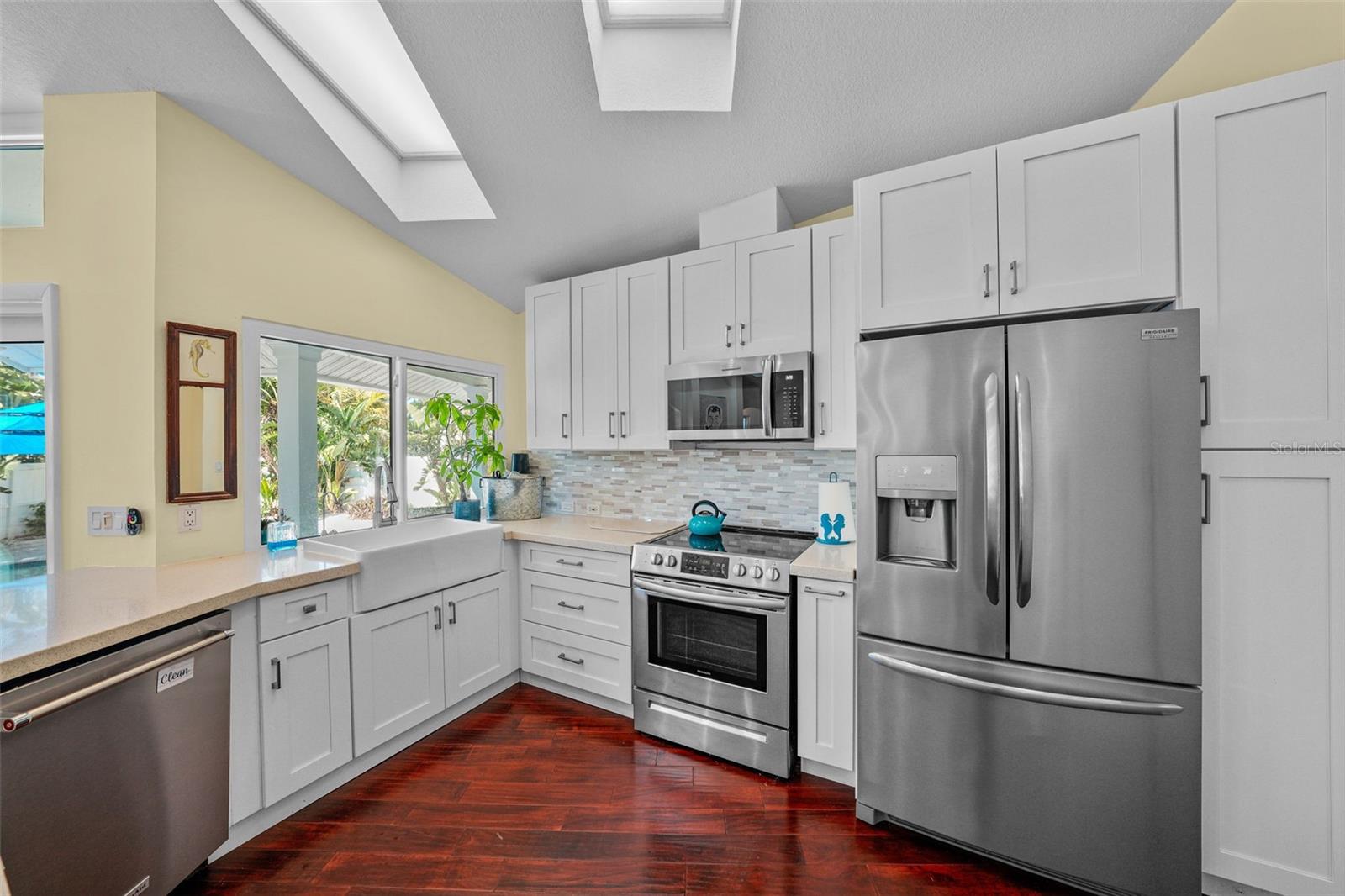 TIERRA VERDE - Residential