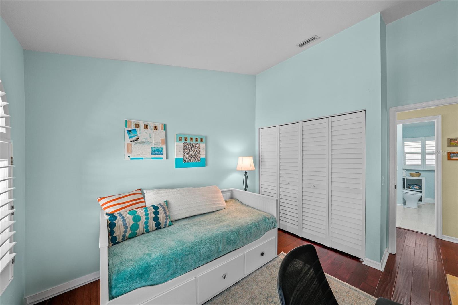 TIERRA VERDE - Residential