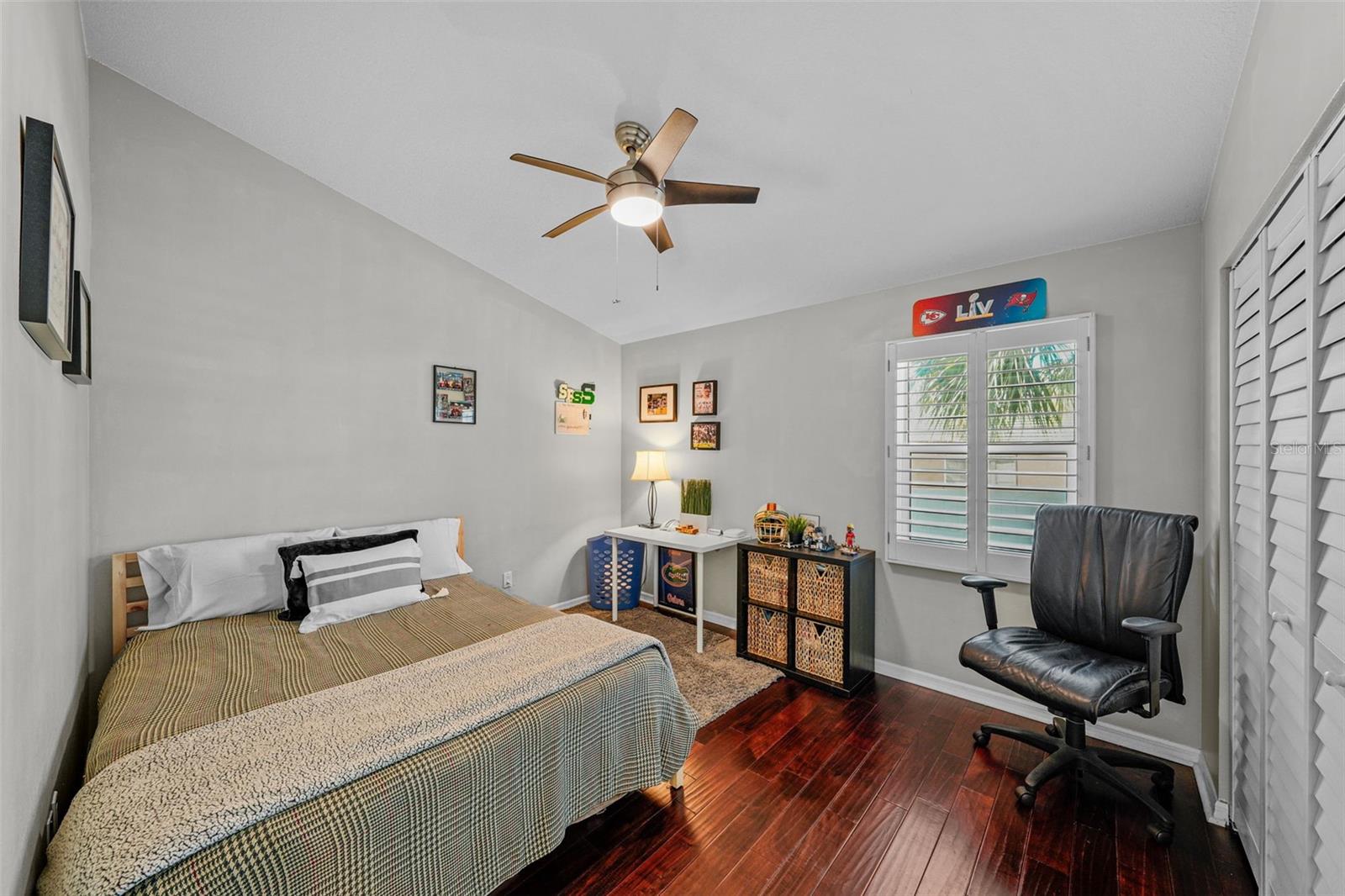 TIERRA VERDE - Residential