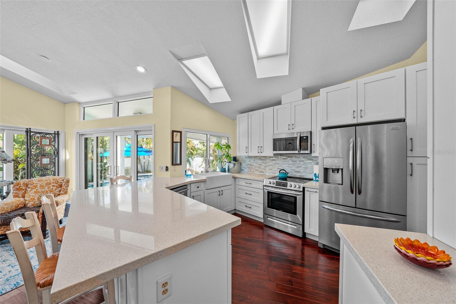 TIERRA VERDE - Residential