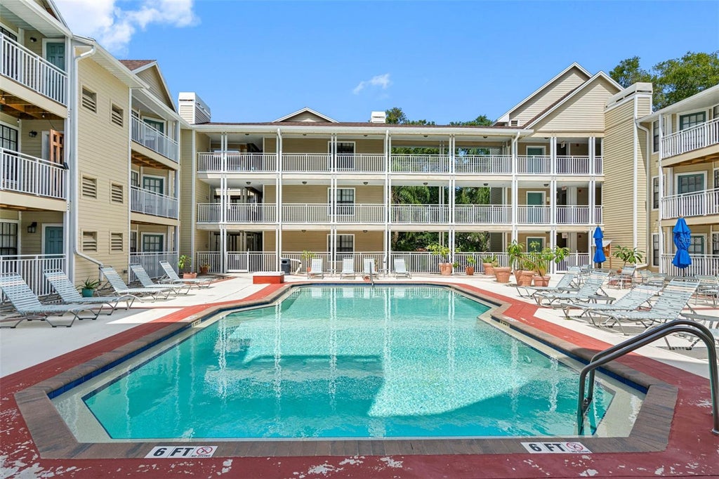 Photo of 1000 W Horatio Street #114, Tampa, FL 33606 (MLS # TB8542583)