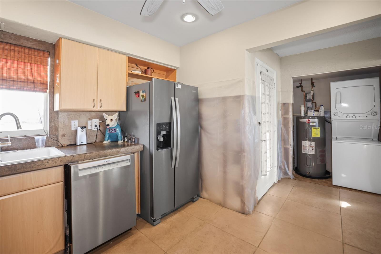 CARLSON REP SUB - Land