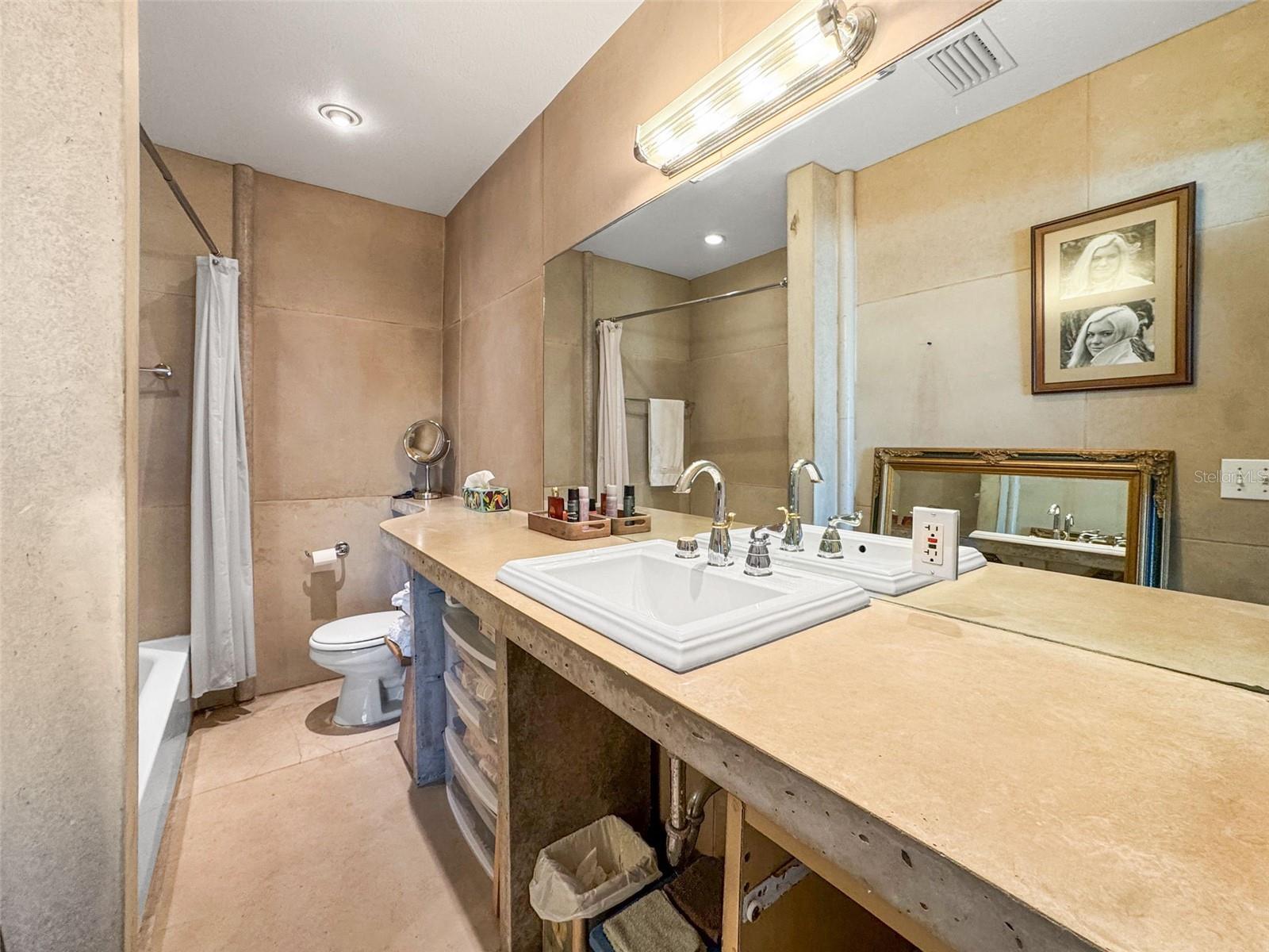 CARLSON REP SUB - Land