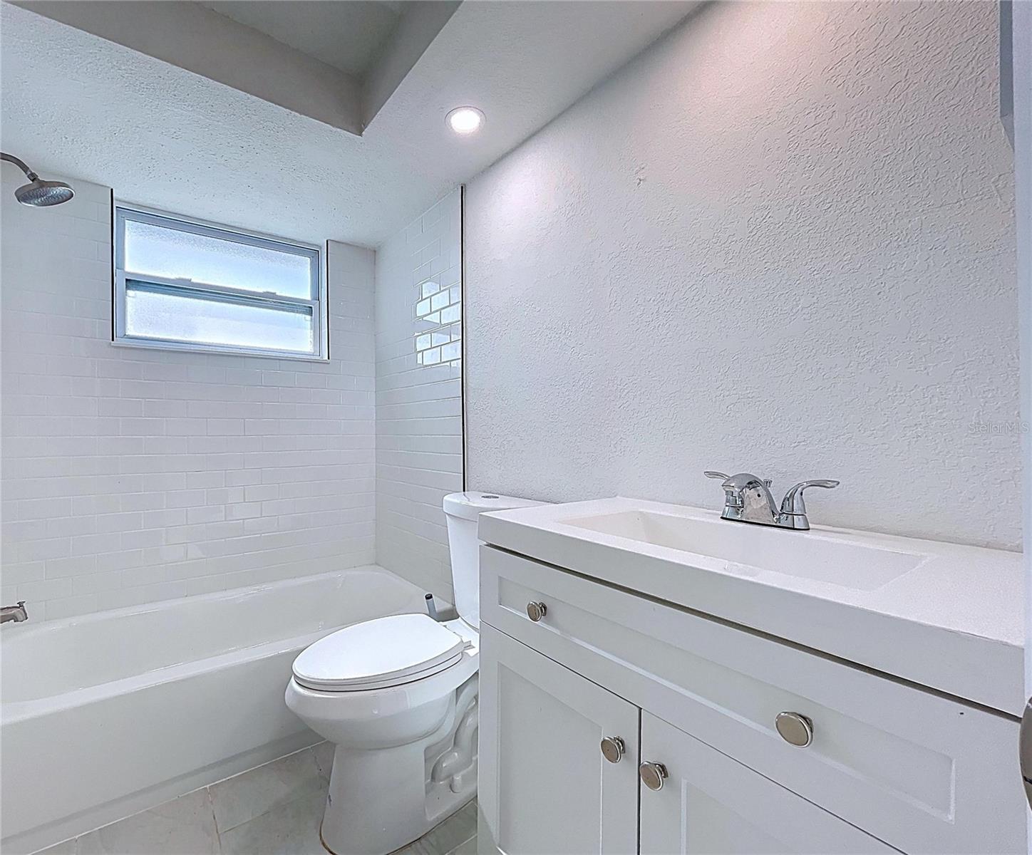 HOLIDAY GARDENS ESTATES - Residential