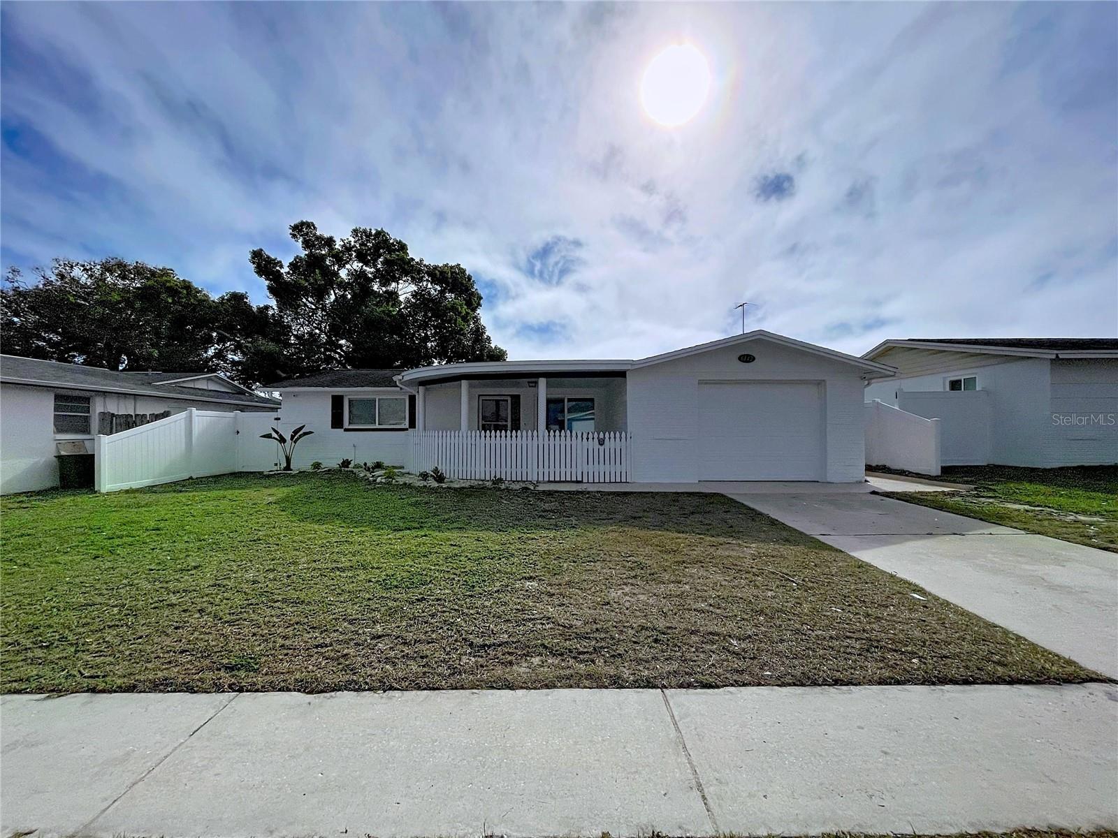 HOLIDAY GARDENS ESTATES - Residential