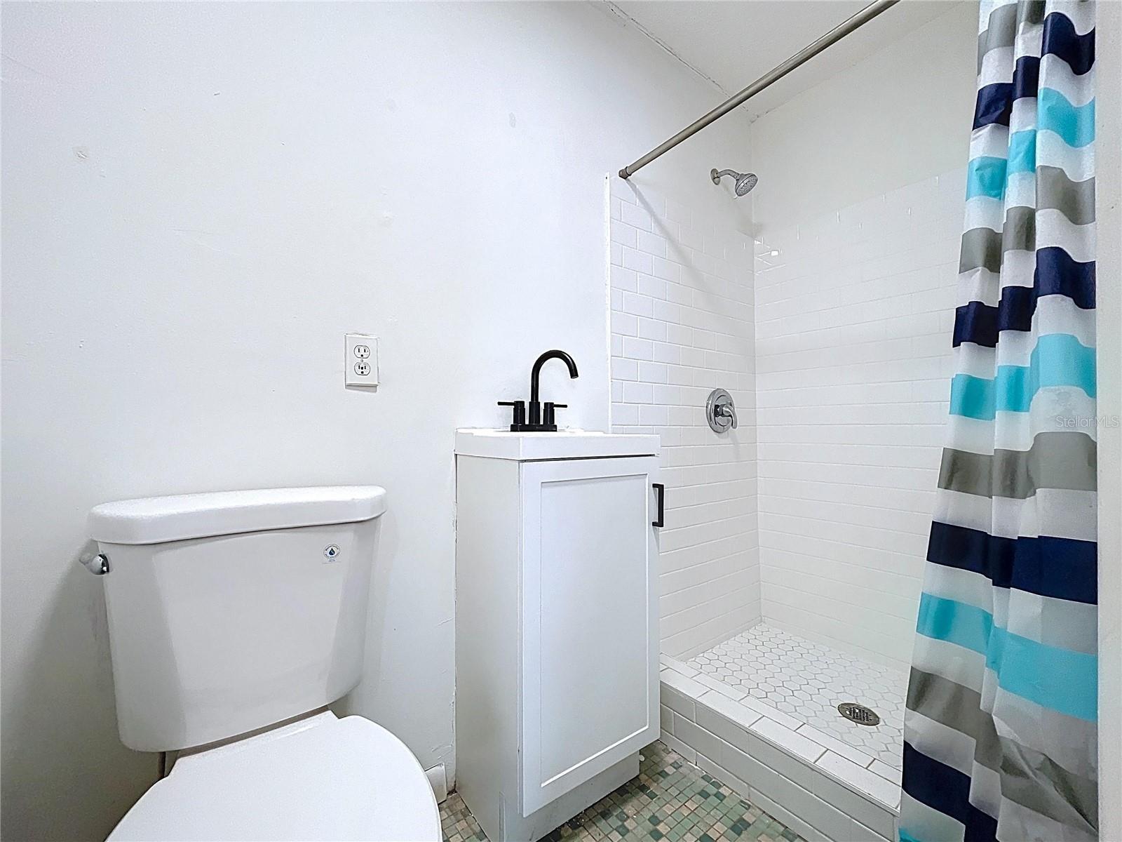 HOLIDAY GARDENS ESTATES - Residential