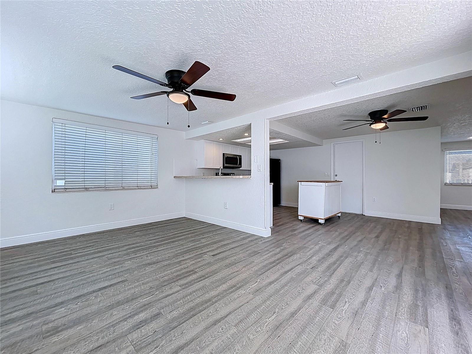 HOLIDAY GARDENS ESTATES - Residential