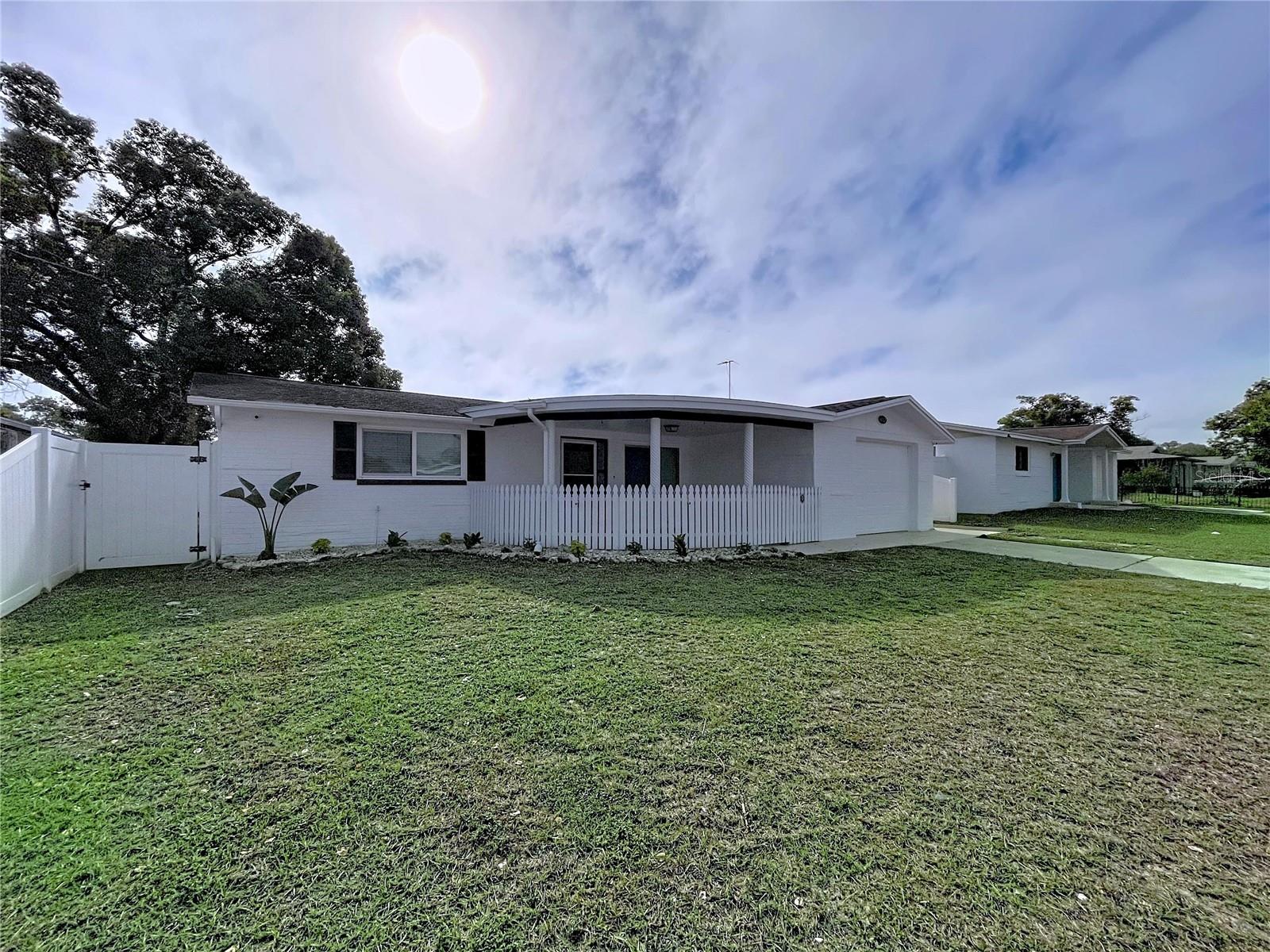 HOLIDAY GARDENS ESTATES - Residential