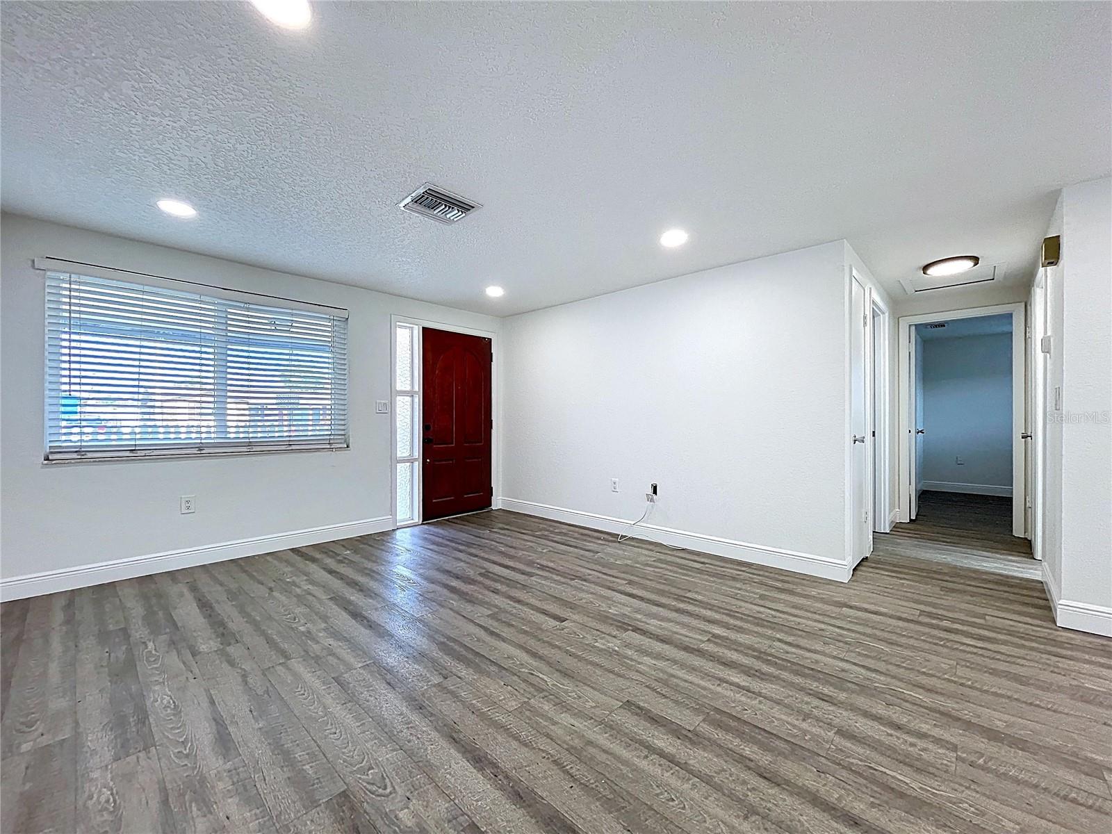 HOLIDAY GARDENS ESTATES - Residential