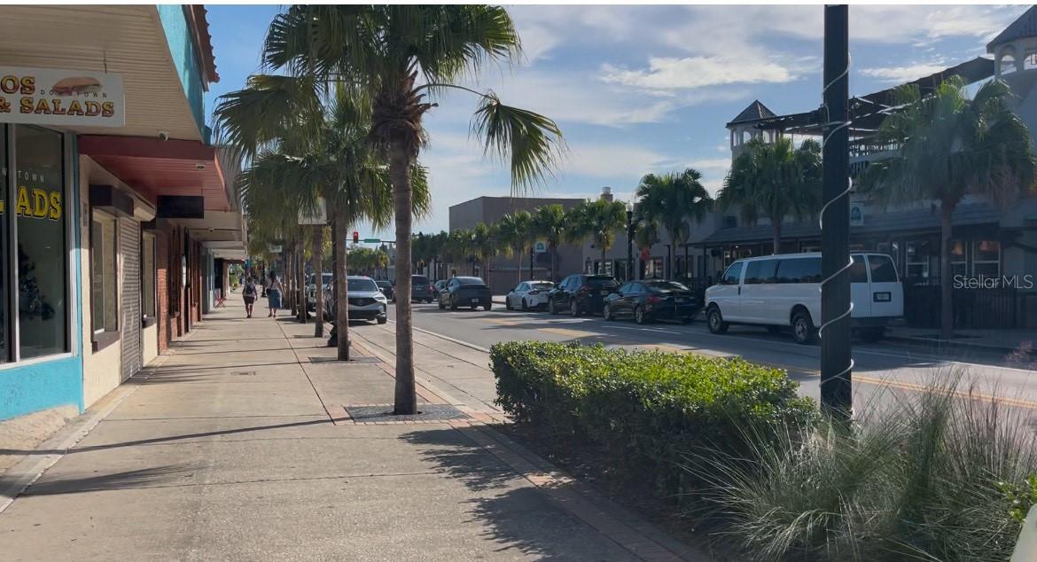 HOLIDAY GARDENS ESTATES - Residential