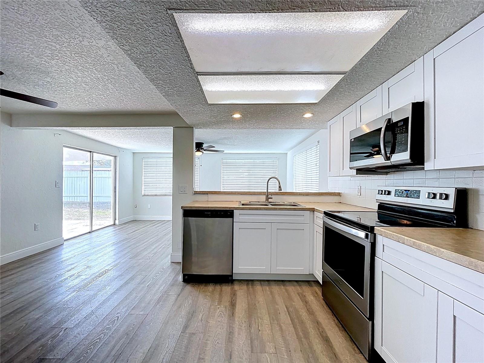 HOLIDAY GARDENS ESTATES - Residential