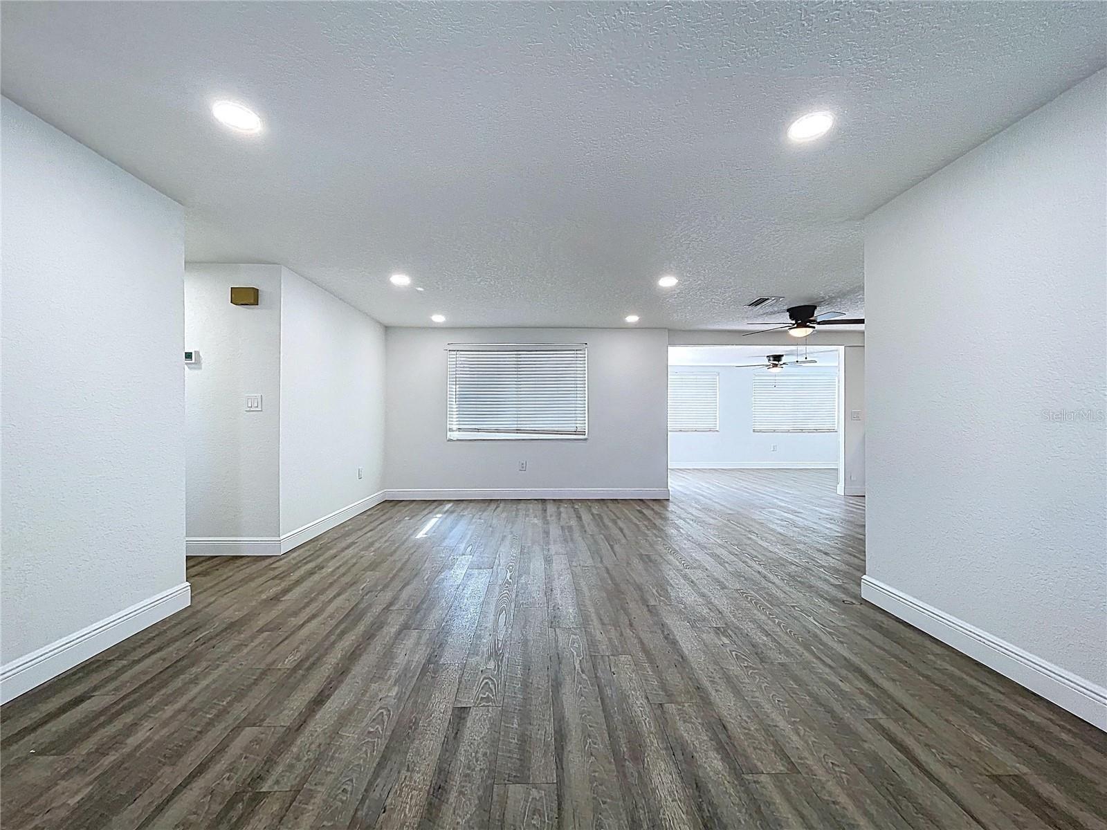 HOLIDAY GARDENS ESTATES - Residential