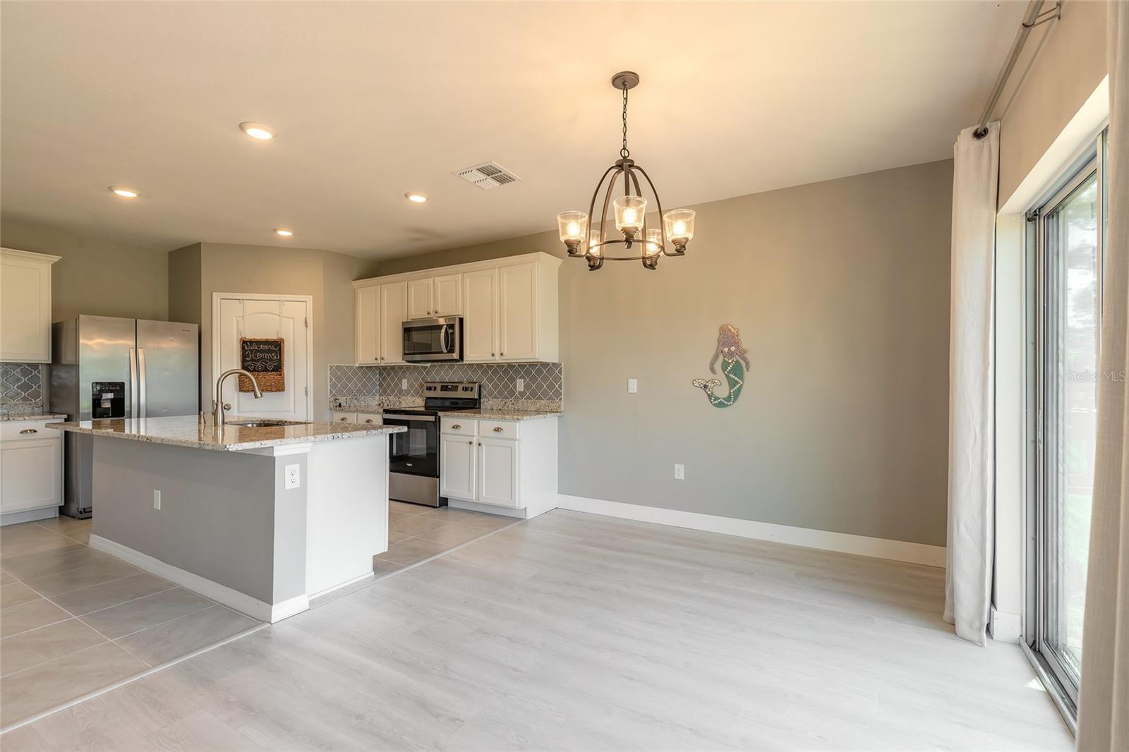 WOODBRIDGE LKS/EDGEWATER - Residential