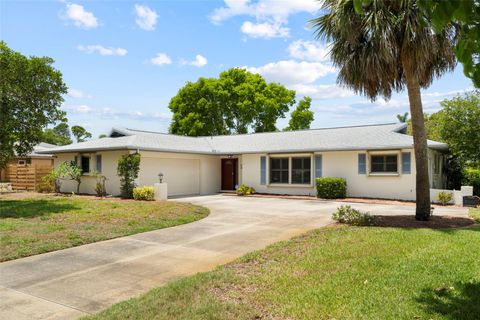 Photo of 6408 29th Avenue W, Bradenton, FL 34209 (MLS # A4695636)
