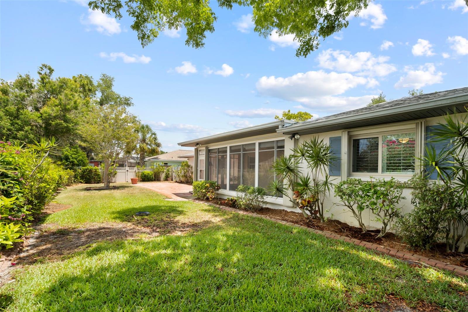 THE CROSSINGS - Residential