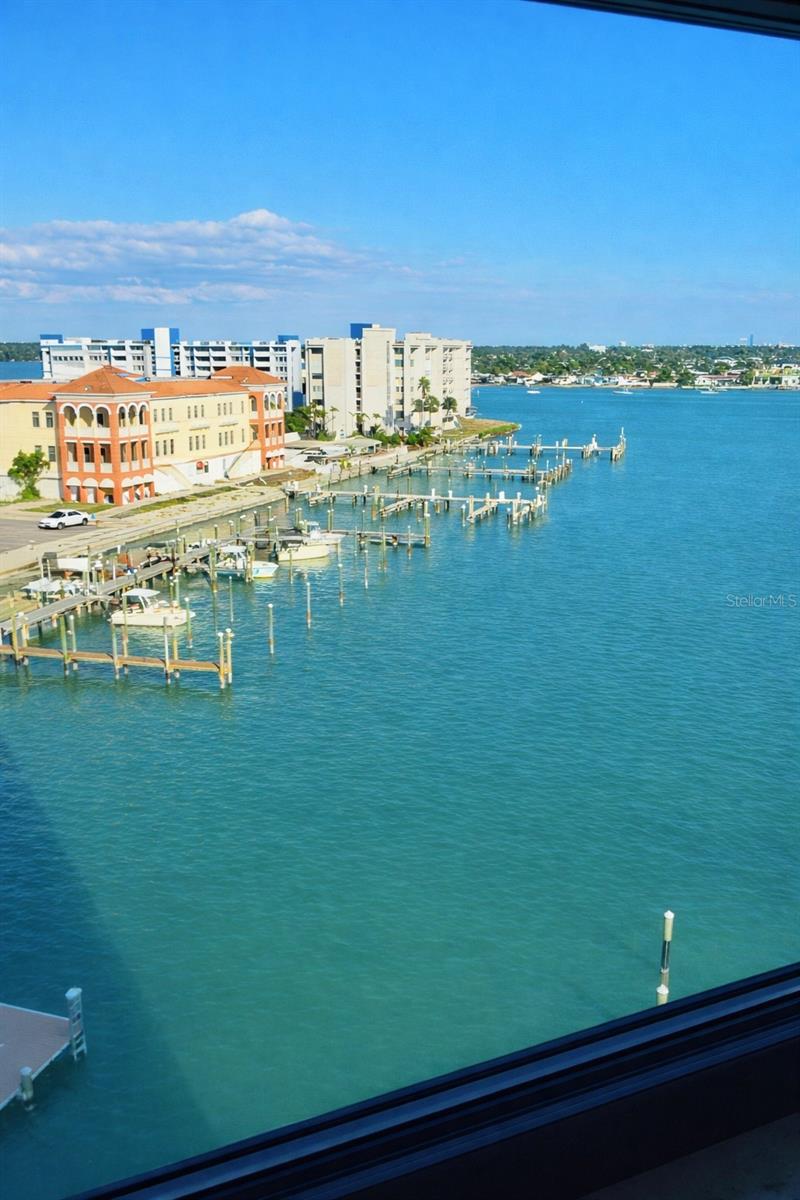 PARADISE ISLAND TOWERS CONDO - Residential