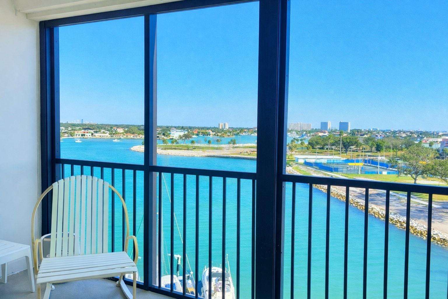 PARADISE ISLAND TOWERS CONDO - Residential