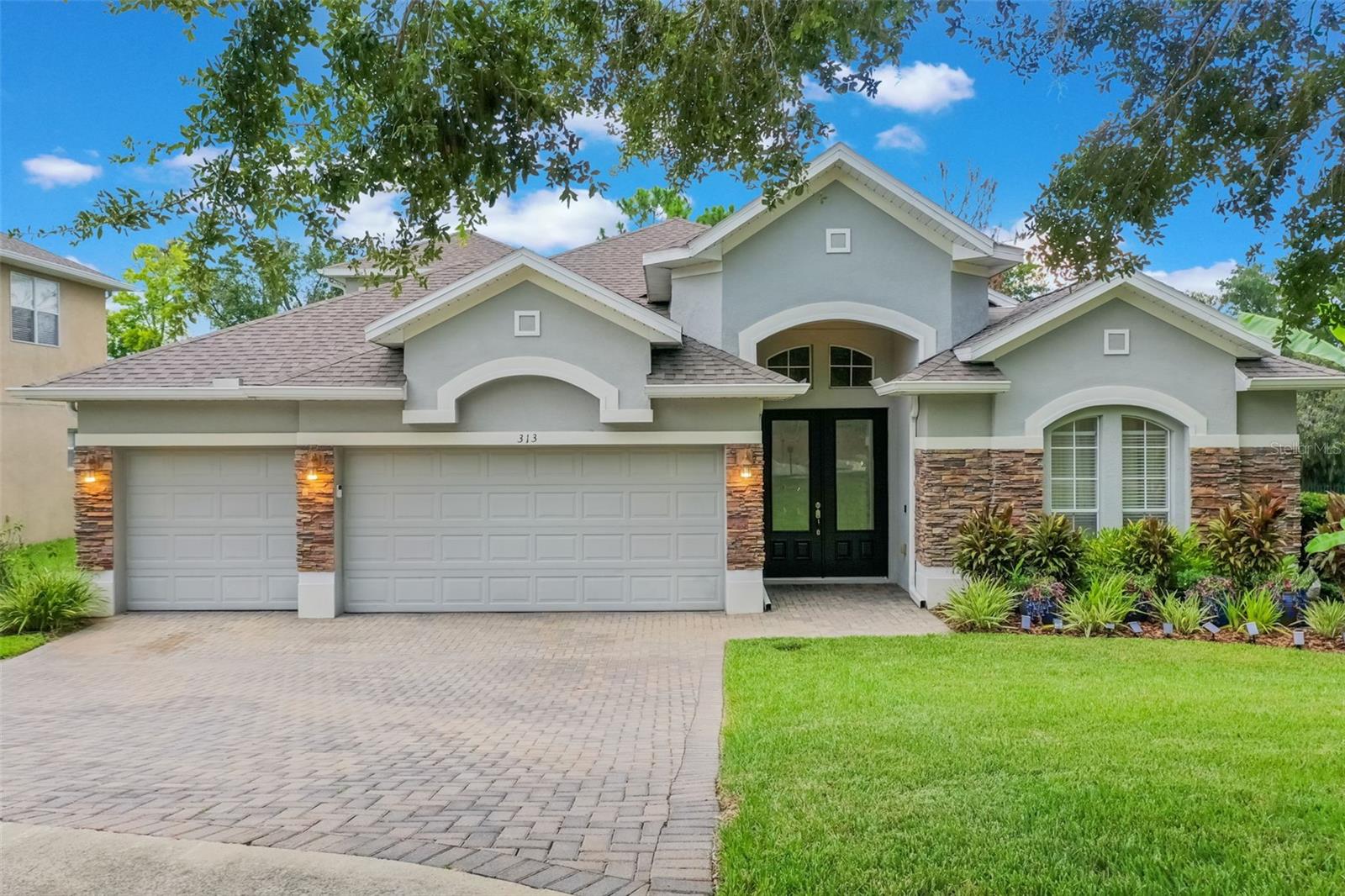 313 COURTLEA PARK DRIVE