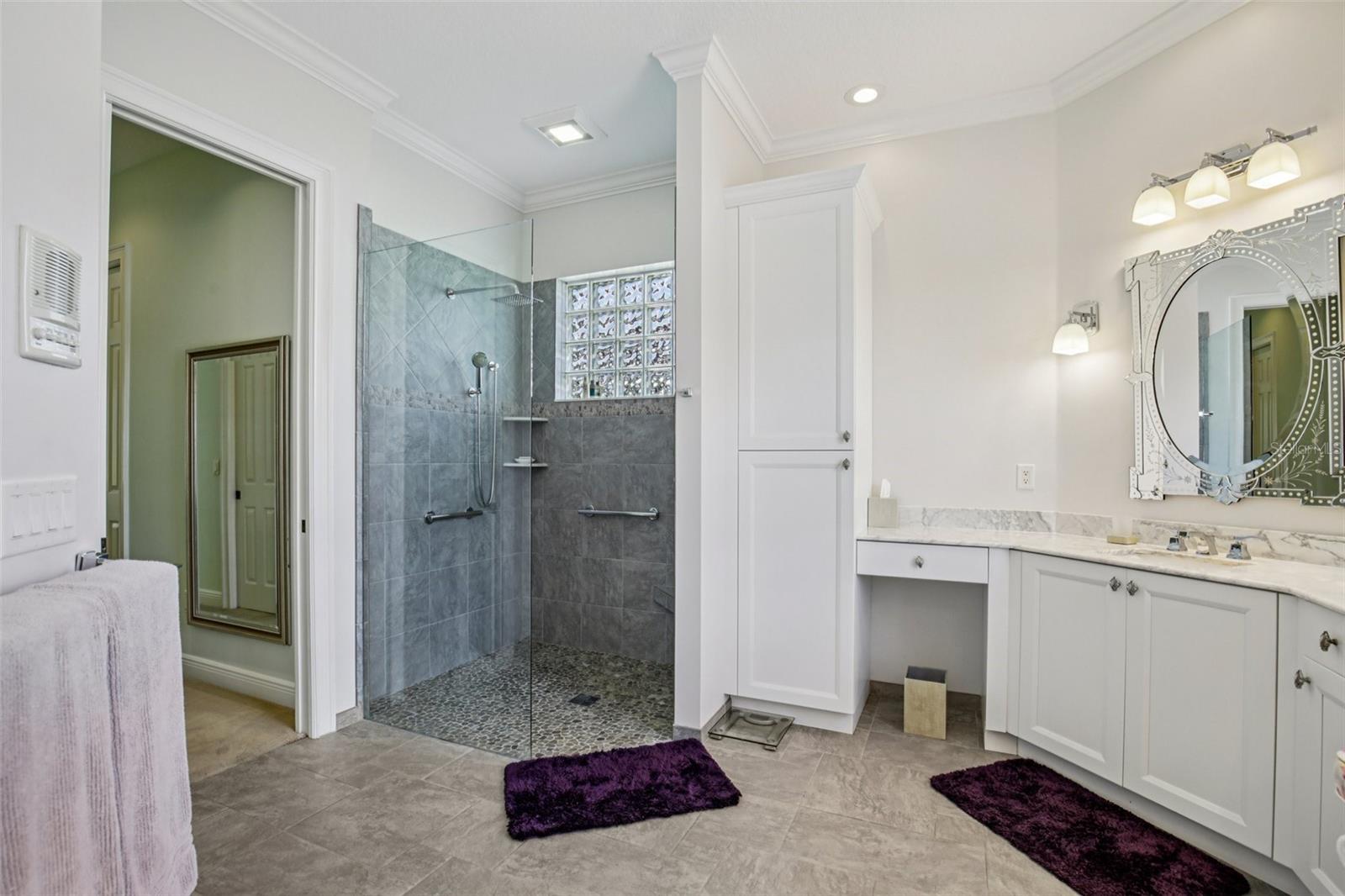 VENETIA PH 2 - Residential