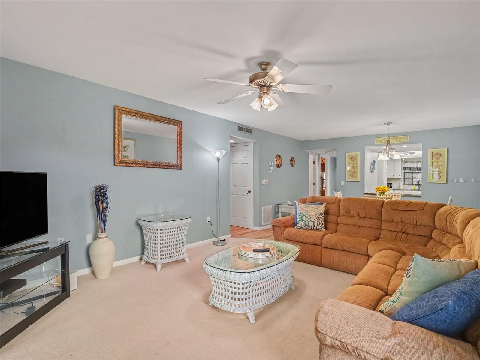 149 ENGLEWOOD ISLES PARKWAY #612