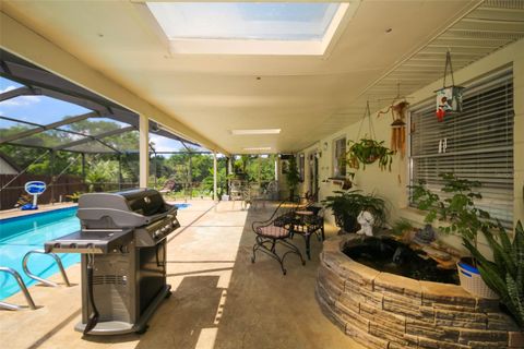 A home in WINTER HAVEN