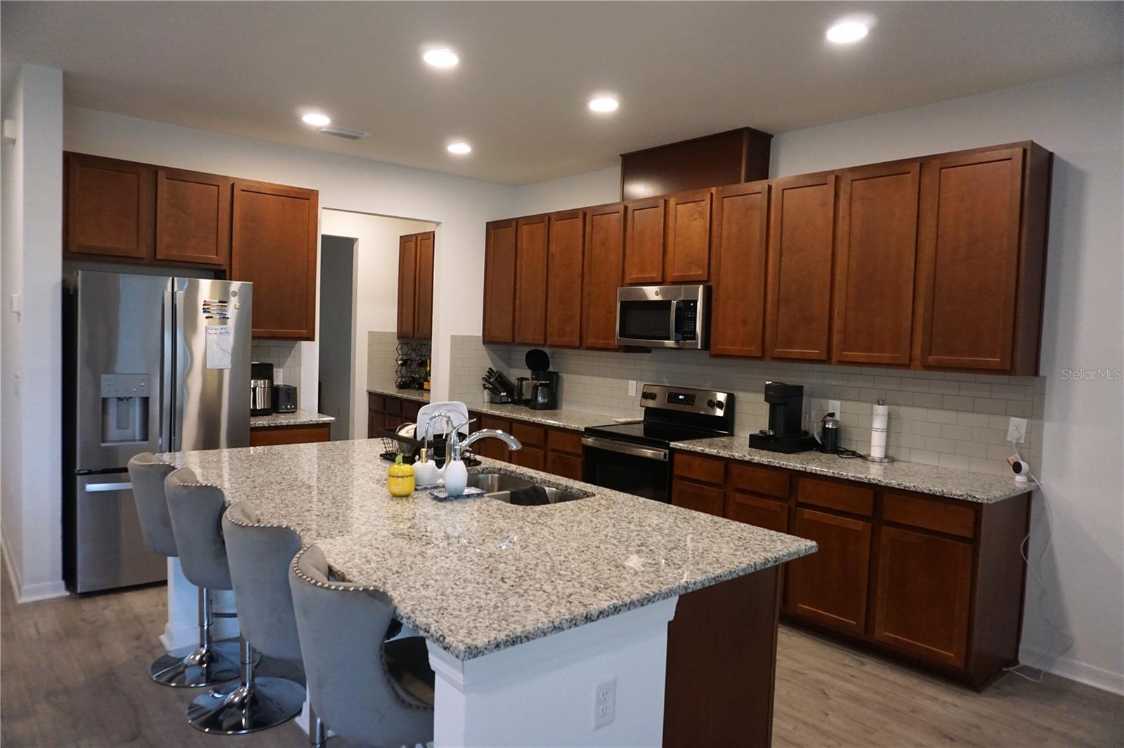 CHAPEL CROSSING - Residential Lease