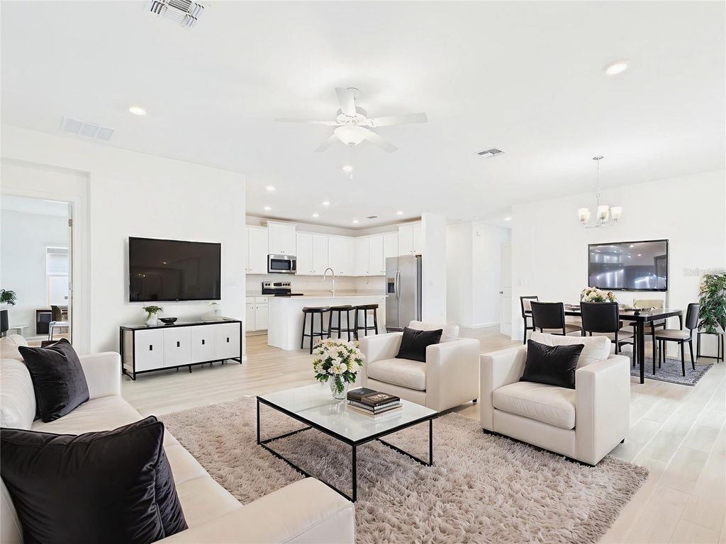 Photo of 9037 SW 58th Circle, Ocala, FL 34476 (MLS # OM718714)